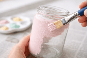 DIY Deko - Frühlingsdeko - Blumenvasen aus Recycling-Gläsern